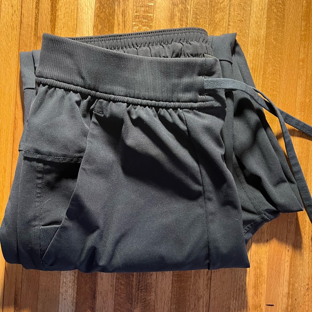Men’s Lululemon pants